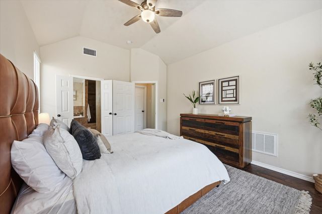 1607 Fairway Vista Drive, Corinth, TX 76210