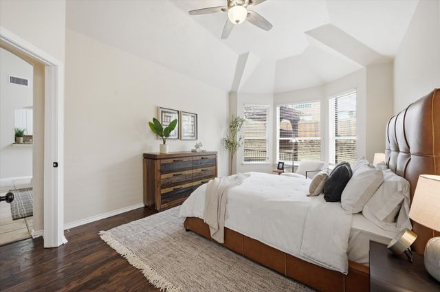 1607 Fairway Vista Drive, Corinth, TX 76210