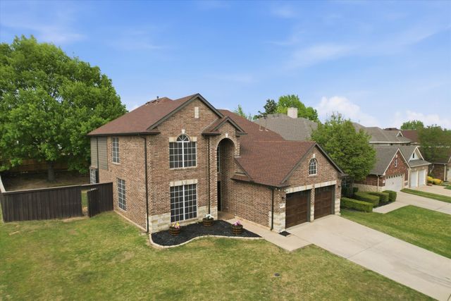 1607 Fairway Vista Drive, Corinth, TX 76210