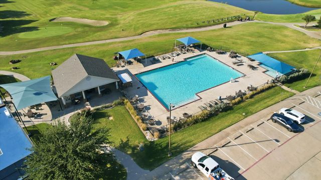 1607 Fairway Vista Drive, Corinth, TX 76210