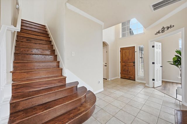 1607 Fairway Vista Drive, Corinth, TX 76210