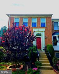 7428 HEATHERFIELD LN, Alexandria, VA 22315