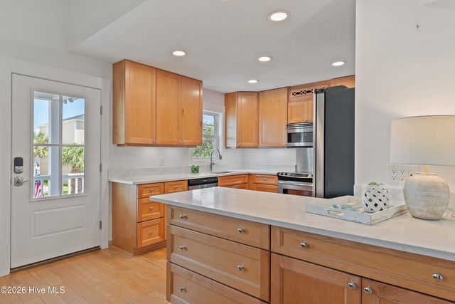 31 Newport Street, Ocean Isle Beach, NC 28469