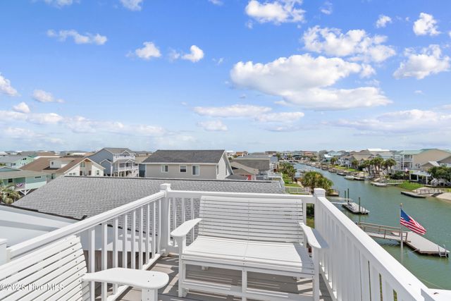 31 Newport Street, Ocean Isle Beach, NC 28469