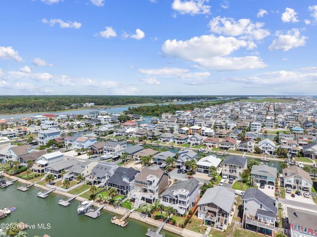 31 Newport Street, Ocean Isle Beach, NC 28469