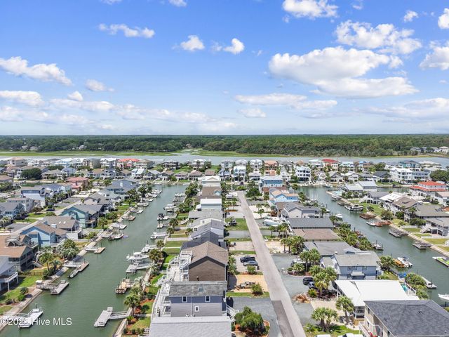 31 Newport Street, Ocean Isle Beach, NC 28469