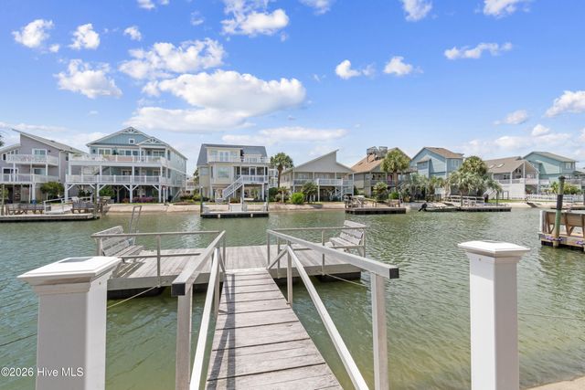 31 Newport Street, Ocean Isle Beach, NC 28469