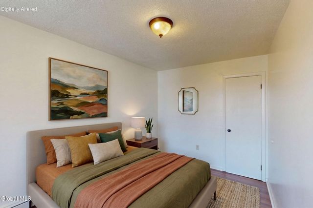 11 Elm Street, Troy, NY 12180