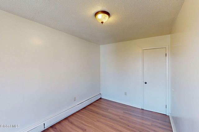 11 Elm Street, Troy, NY 12180
