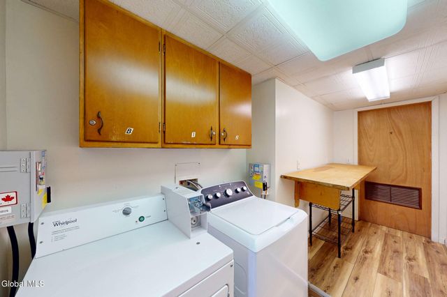 11 Elm Street, Troy, NY 12180