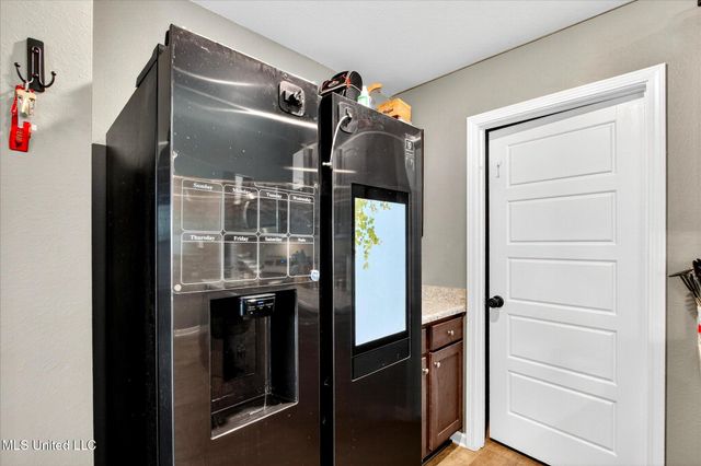 2117 Toulouse Street, Ocean Springs, MS 39564