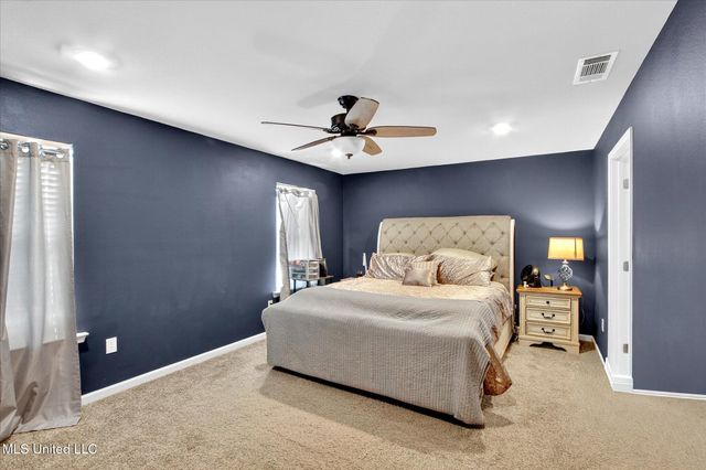 2117 Toulouse Street, Ocean Springs, MS 39564