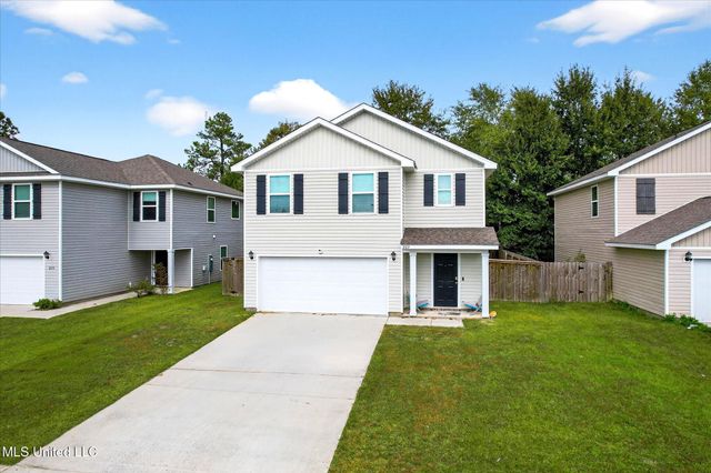 2117 Toulouse Street, Ocean Springs, MS 39564