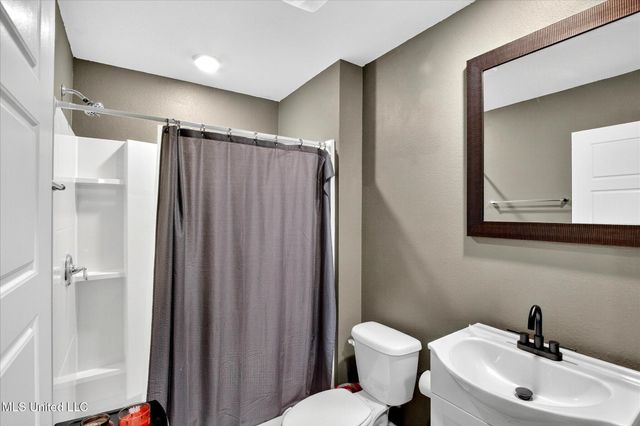 2117 Toulouse Street, Ocean Springs, MS 39564