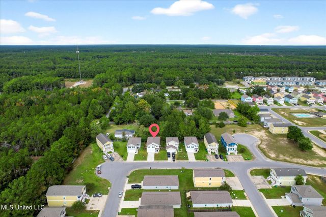 2117 Toulouse Street, Ocean Springs, MS 39564