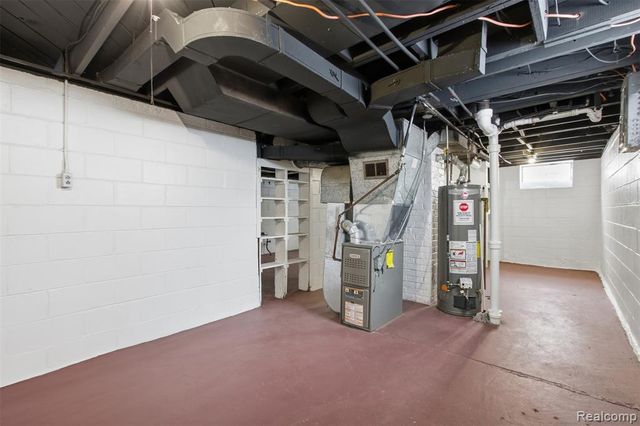 19327 Sunset Street, Detroit, MI 48234