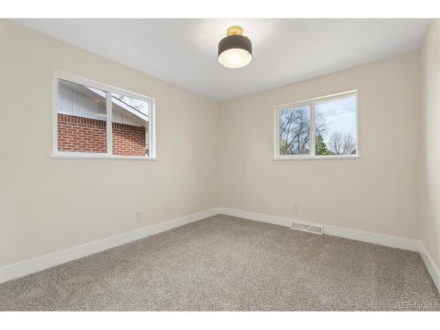 1635 Atwood St, Longmont, CO 80501