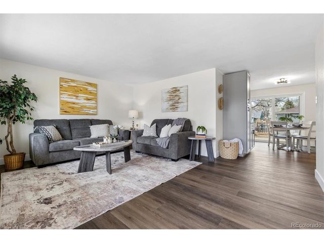 1635 Atwood St, Longmont, CO 80501