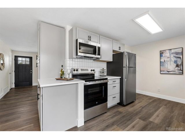 1635 Atwood St, Longmont, CO 80501