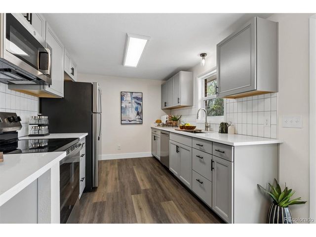 1635 Atwood St, Longmont, CO 80501