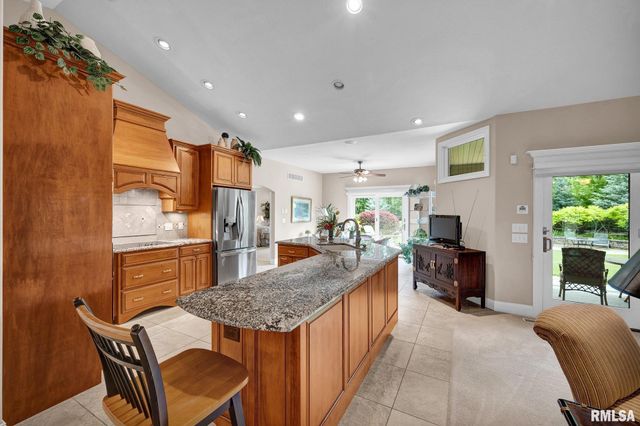 11008 N ONYX Lane, Dunlap, IL 61525