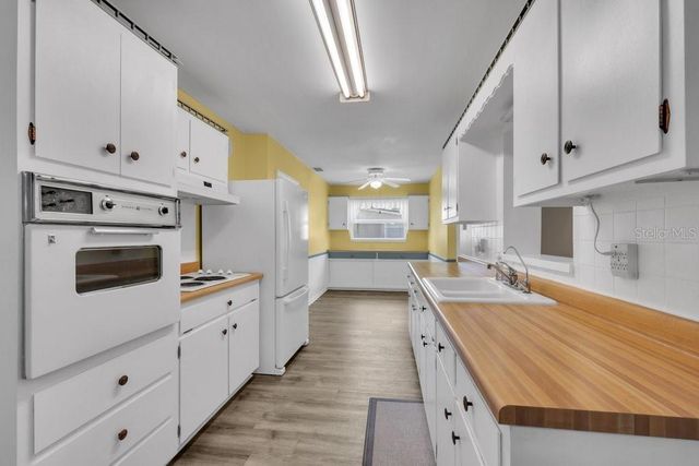 1105 N PARSONS AVENUE, Brandon, FL 33510