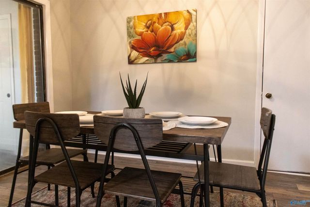 3906 Oak Glen Terrace SW, Huntsville, AL 35805