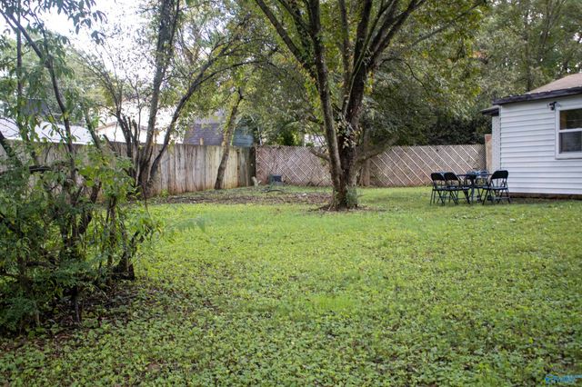 3906 Oak Glen Terrace SW, Huntsville, AL 35805