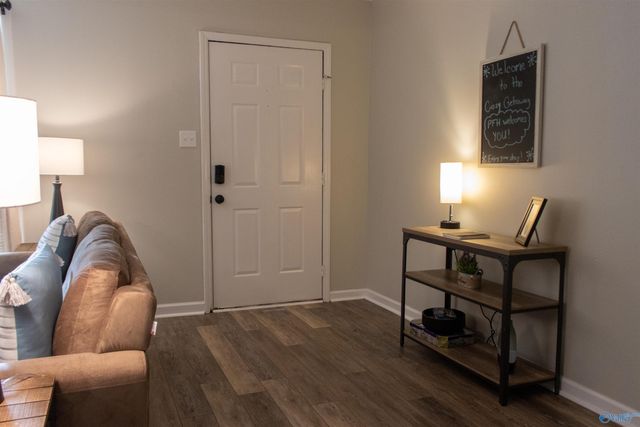 3906 Oak Glen Terrace SW, Huntsville, AL 35805