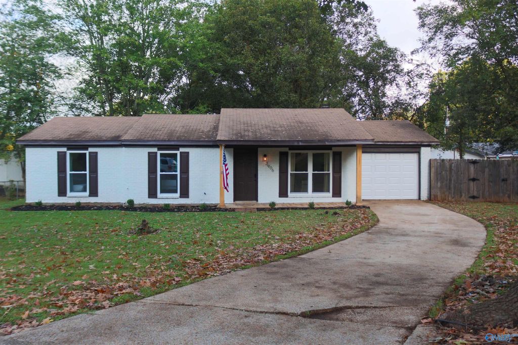 3906 Oak Glen Terrace SW, Huntsville, AL 35805