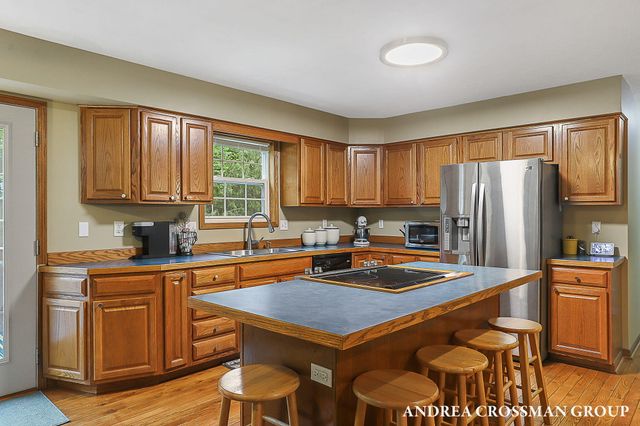 15213 Meadowwood Drive, Grand Haven Twp, MI 49417