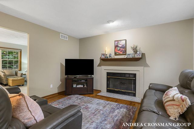 15213 Meadowwood Drive, Grand Haven Twp, MI 49417