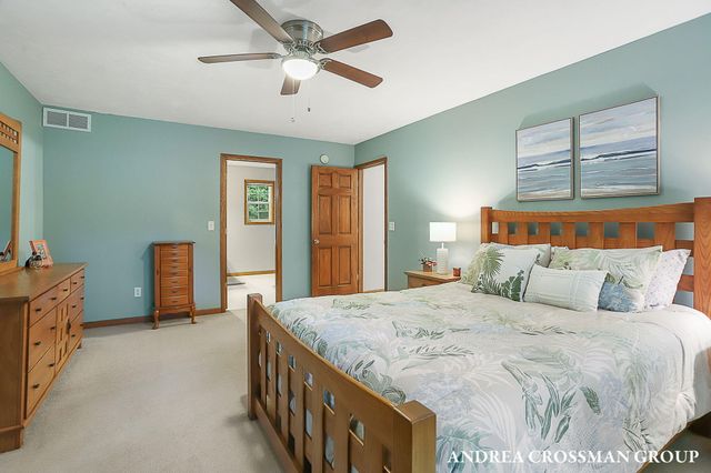 15213 Meadowwood Drive, Grand Haven Twp, MI 49417