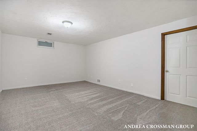 15213 Meadowwood Drive, Grand Haven Twp, MI 49417