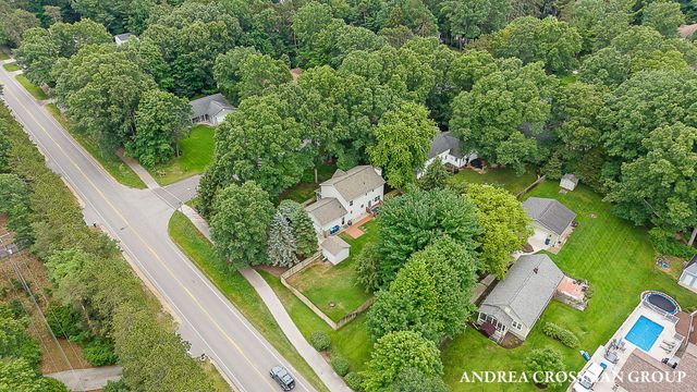 15213 Meadowwood Drive, Grand Haven Twp, MI 49417