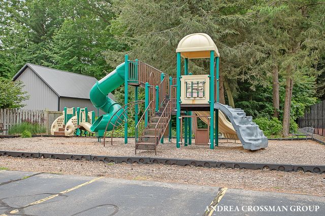 15213 Meadowwood Drive, Grand Haven Twp, MI 49417