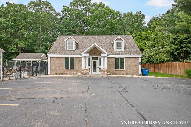 15213 Meadowwood Drive, Grand Haven Twp, MI 49417