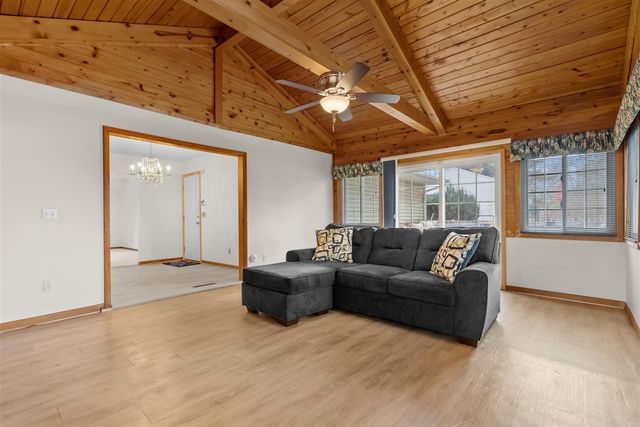 1809 Whitegate Lane, Kalamazoo, MI 49009