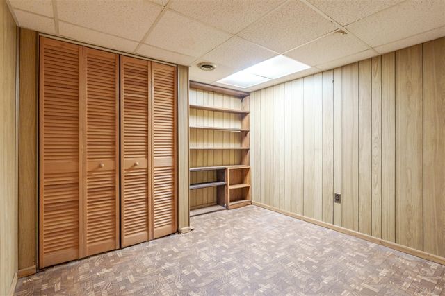 1809 Whitegate Lane, Kalamazoo, MI 49009