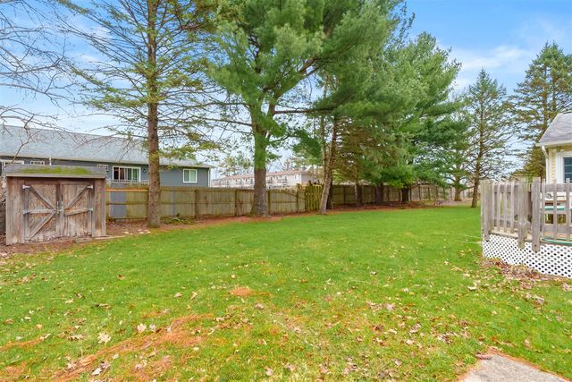 1809 Whitegate Lane, Kalamazoo, MI 49009