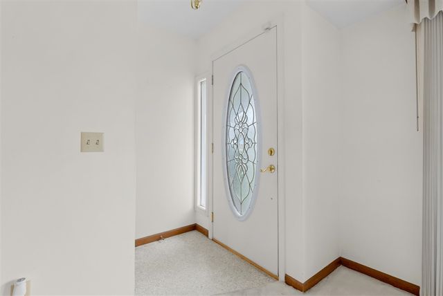 1809 Whitegate Lane, Kalamazoo, MI 49009