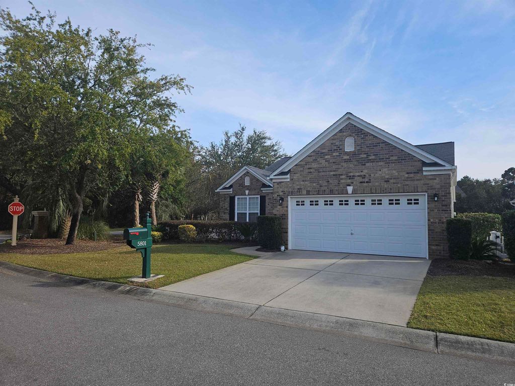 5801 Spinetail Dr., North Myrtle Beach, SC 29582