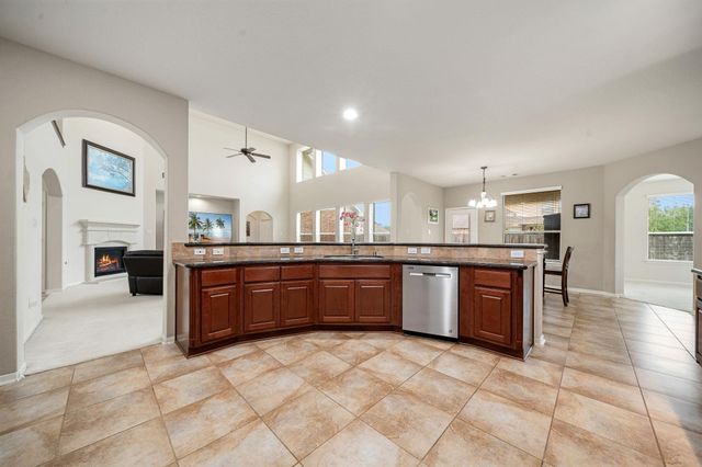 2321 Lakeway Drive, Friendswood, TX 77546
