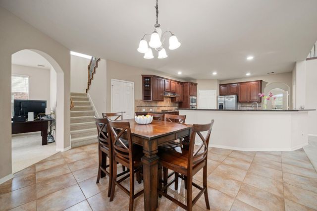 2321 Lakeway Drive, Friendswood, TX 77546
