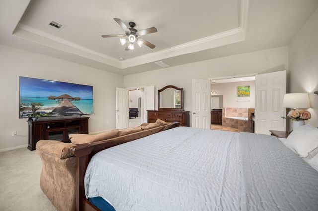 2321 Lakeway Drive, Friendswood, TX 77546