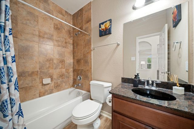 2321 Lakeway Drive, Friendswood, TX 77546