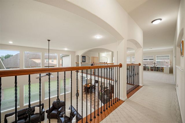 2321 Lakeway Drive, Friendswood, TX 77546