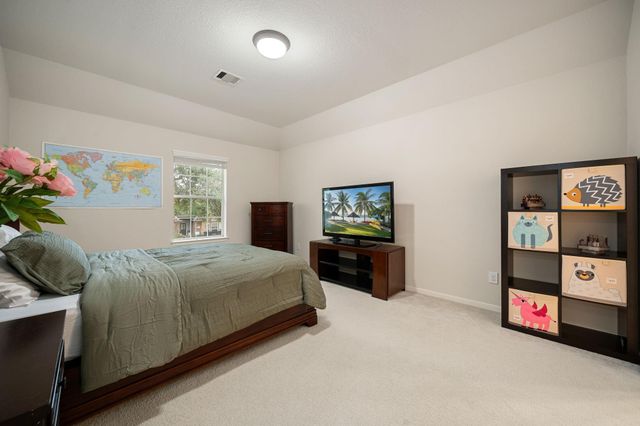 2321 Lakeway Drive, Friendswood, TX 77546