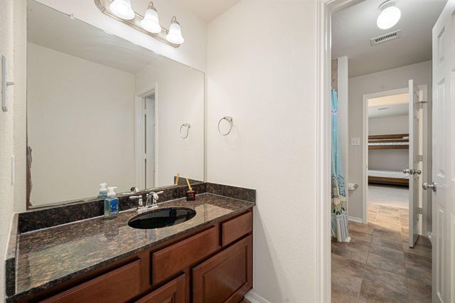 2321 Lakeway Drive, Friendswood, TX 77546