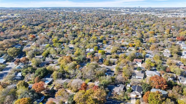 6710 Kings PT W, Austin, TX 78723